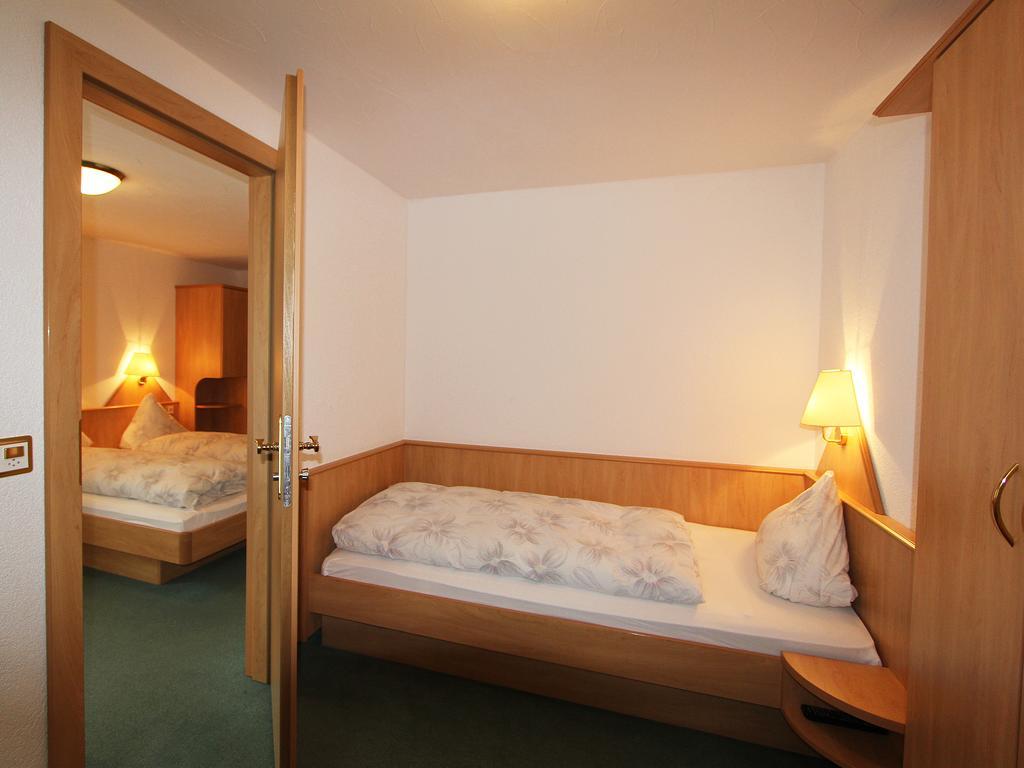 Hotel Monte-Moro Saas-Almagell Cameră foto
