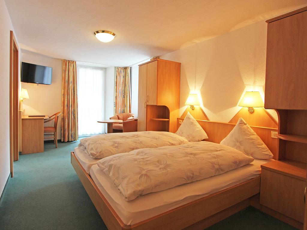 Hotel Monte-Moro Saas-Almagell Cameră foto