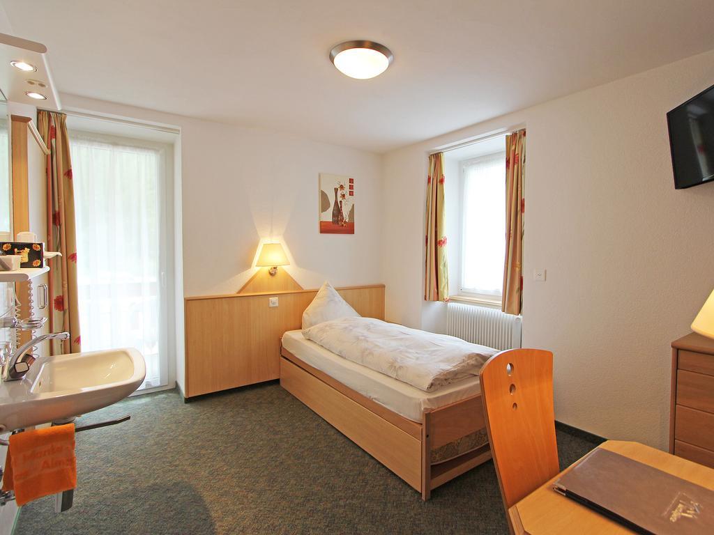 Hotel Monte-Moro Saas-Almagell Cameră foto